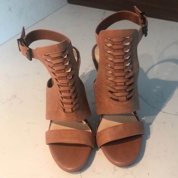 BN Jessica Simpson Sandals - Picture 2 of 4